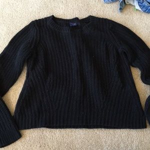 Black gap sweater